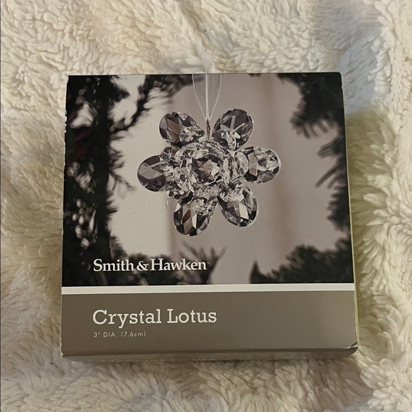 Smith & Hawken Crystal Lotus Ornament - Picture 1 of 4